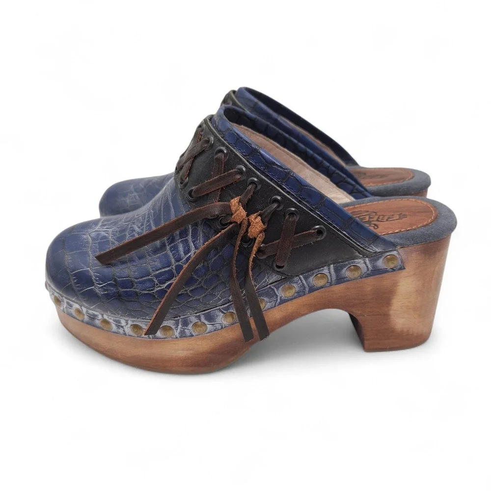 Freebird (Women's 7) Woodstock Platform Clogs Wood Heel Leather Lace Shoes Wedge